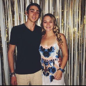 Meet your Posher, Hailley